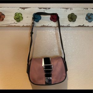 🚫SOLD🚫 YSL messenger bag 👜